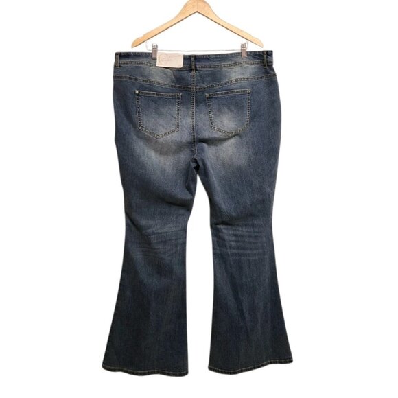 Cest 1946 Curvy Denim Jeans Womens Plus Size 18W Flare Leg Super Stretch - Picture 2 of 7